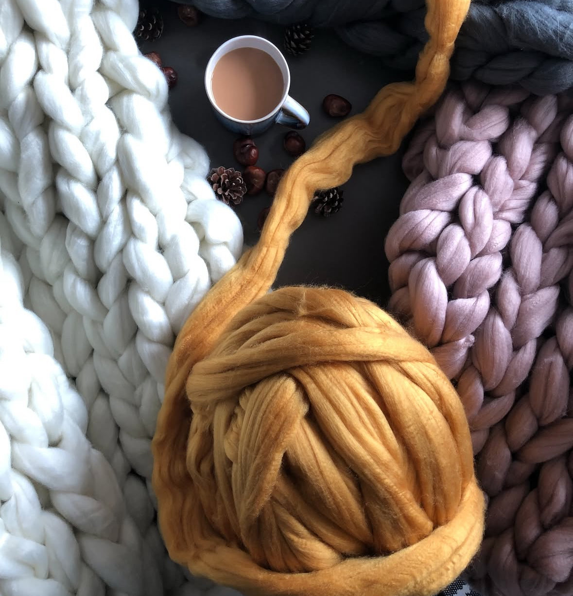 Arm Knitted Blanket Workshop